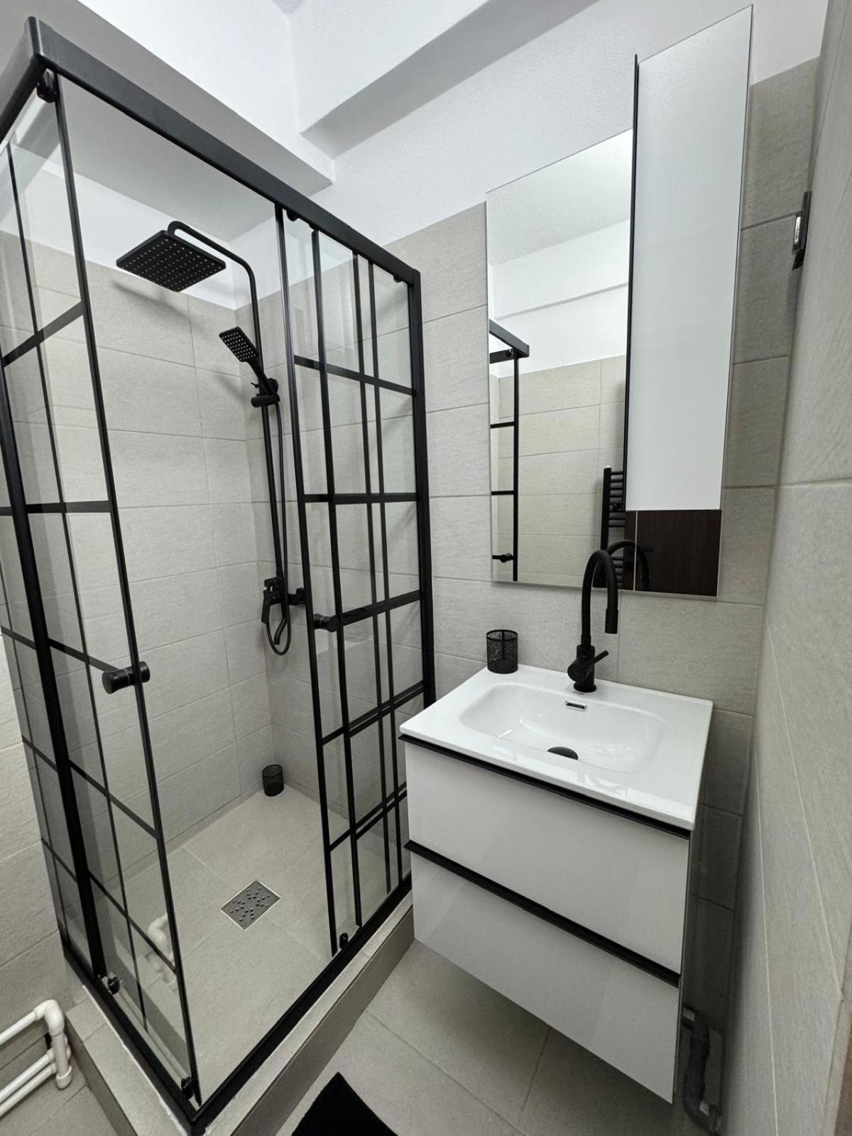 Vapartament 2 Central Hunedoara Luaran gambar